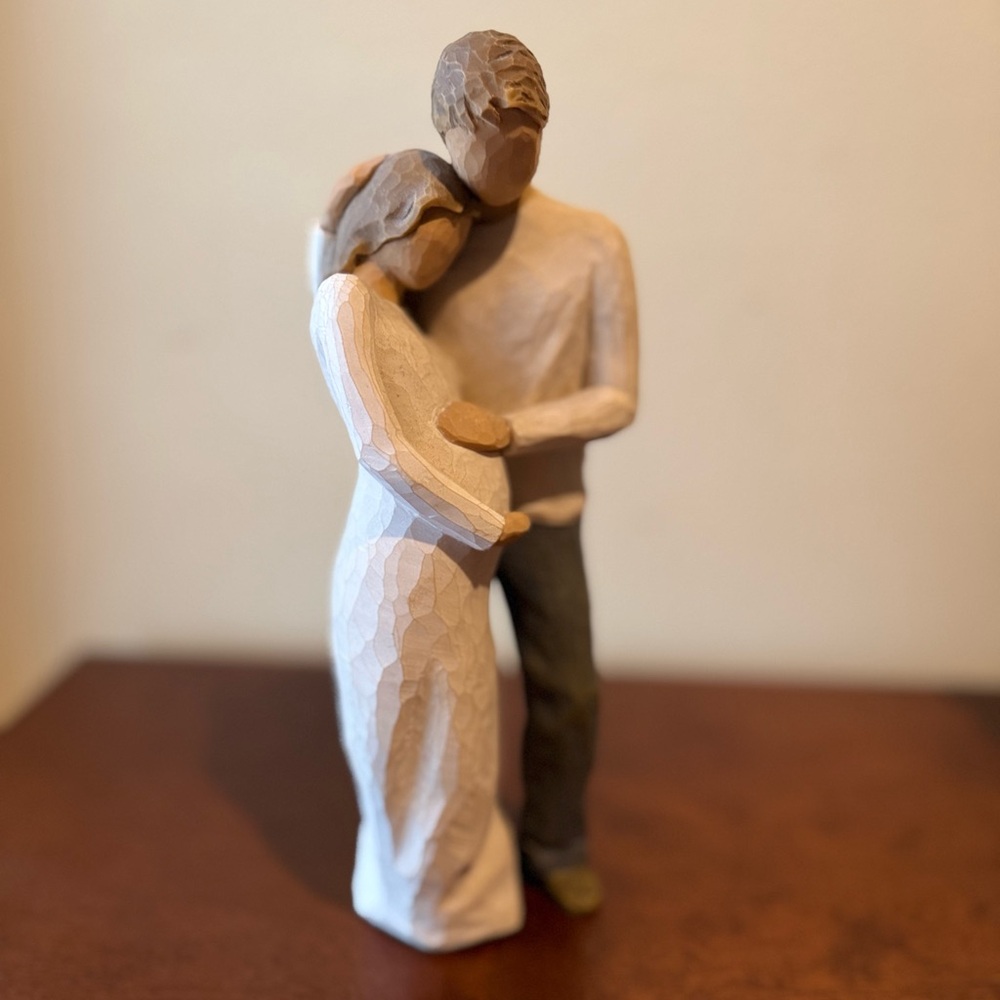 Willow Tree Pregnancy Couple Sculpture